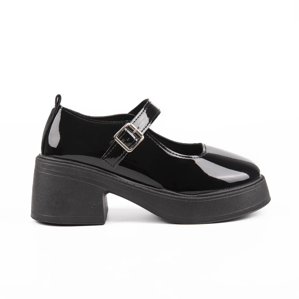 retro buckle strap patent leather mary jane shoes