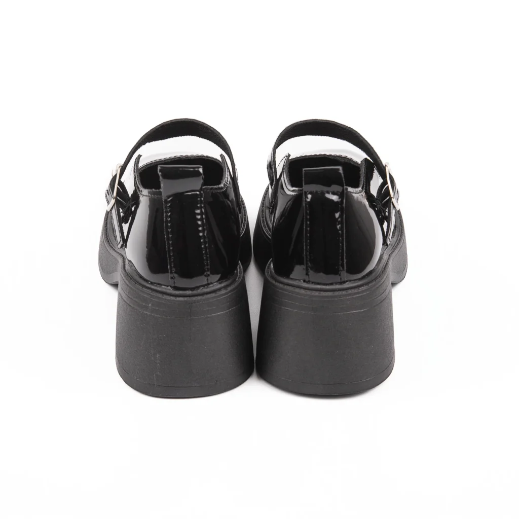 retro buckle strap patent leather mary jane shoes